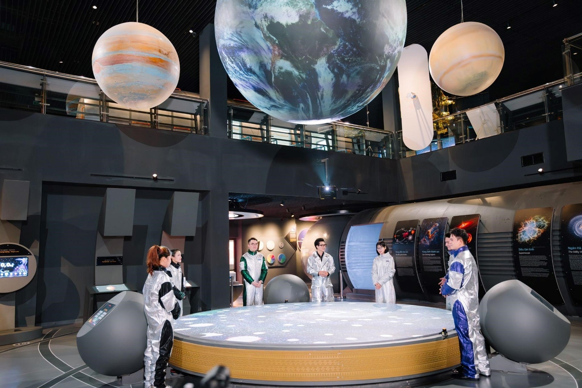 Chung kết của The Moneyverse Mùa 2 - Gameshow Giáo dục tài chính dành cho giới trẻ đầu tiên tại Việt Nam